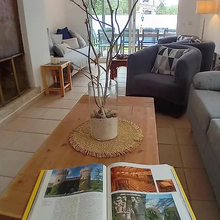 Exclusiva Con Piscina Privada En - Es-209-100 *